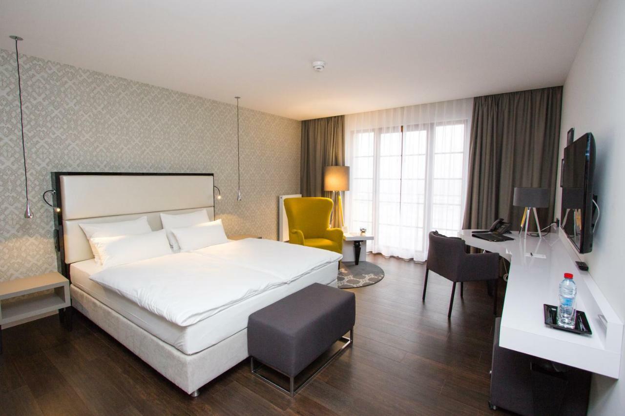 Hotel Wemperhardt Экстерьер фото